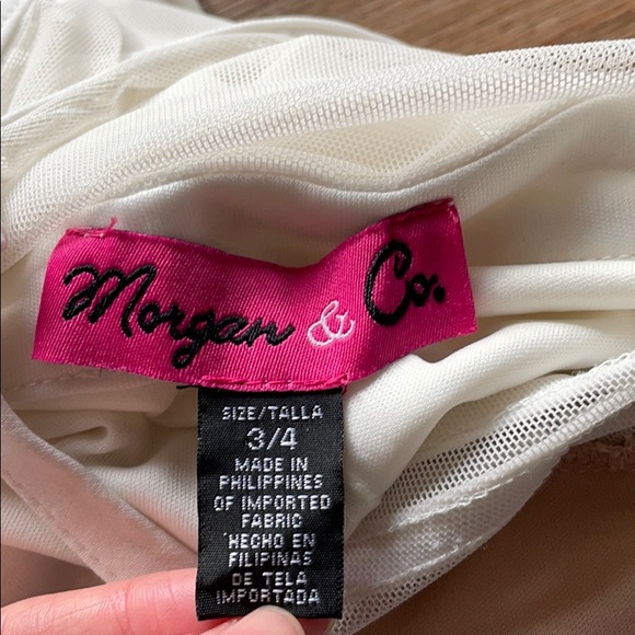 Form fitting midi dress - Picture 8 of 16